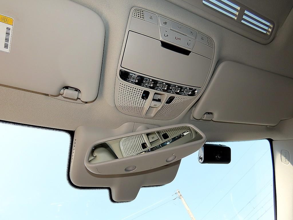 벤츠 C 클래스 C클래스 W205 C200 아방가르드 이미지 16