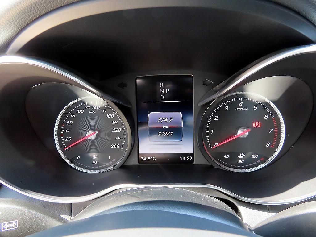 벤츠 C 클래스 C클래스 W205 C200 아방가르드 이미지 9
