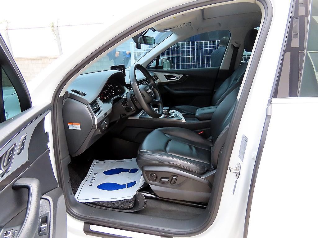 아우디 Q7 Q7 (4M) 45 TFSI 콰트로 이미지 5