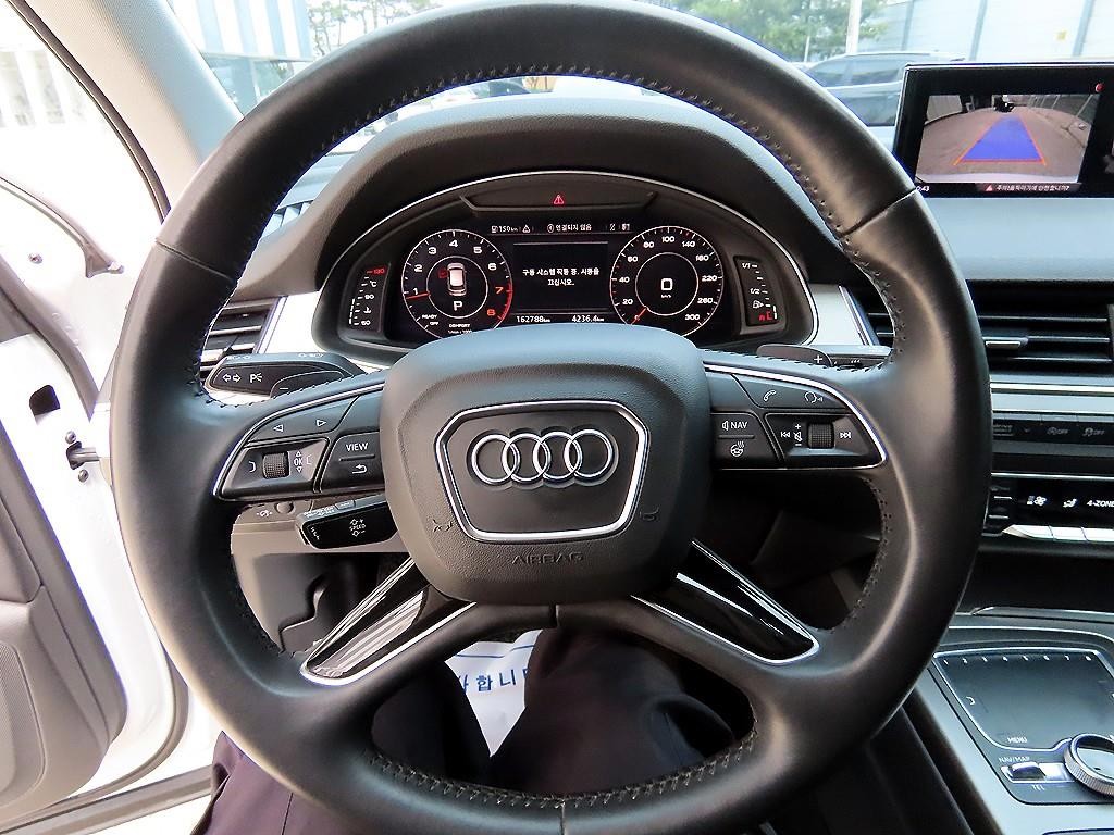 아우디 Q7 Q7 (4M) 45 TFSI 콰트로 이미지 8
