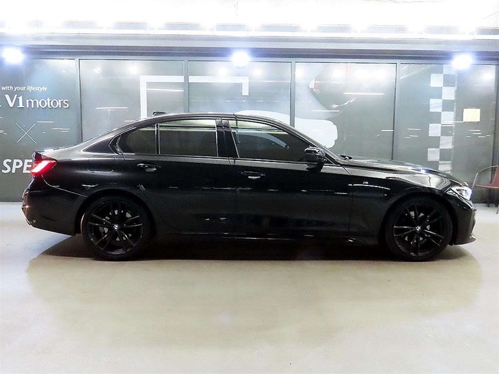 BMW 3시리즈 3시리즈 (G20) 320i M 스포츠 이미지 3