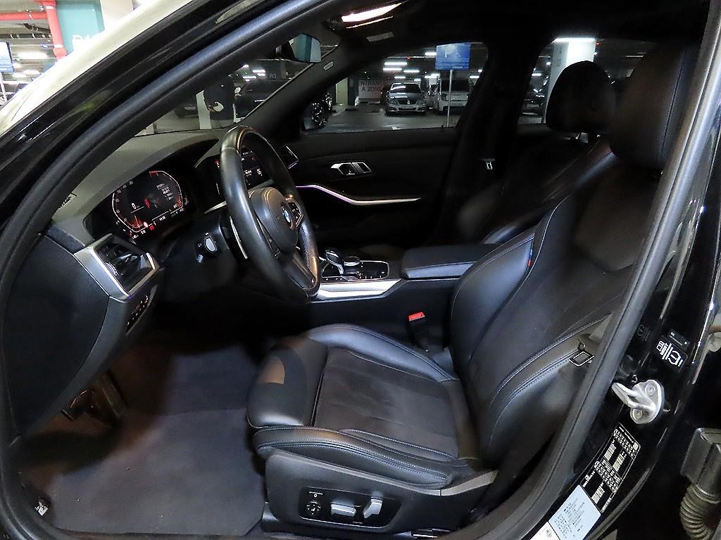 BMW 3시리즈 3시리즈 (G20) 320i M 스포츠 이미지 6