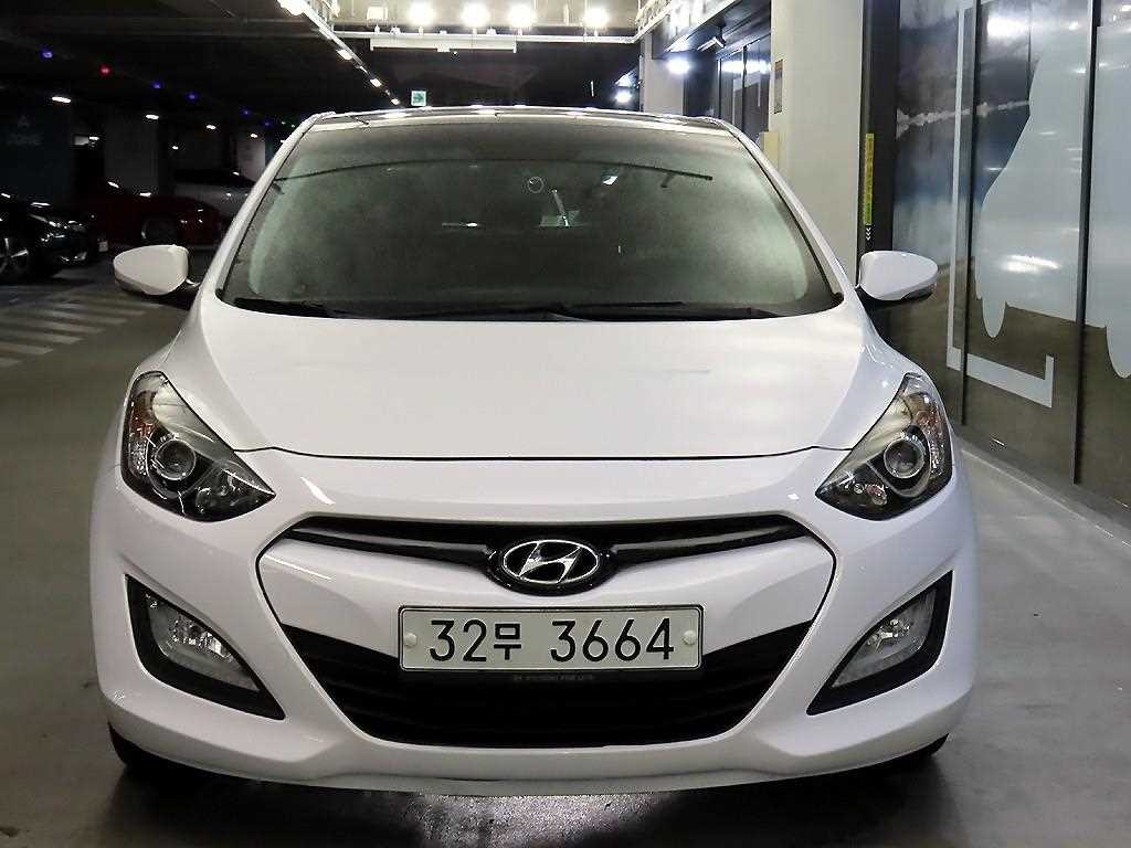 현대 i30 뉴 i30 1.6 GDI 익스트림 이미지 2