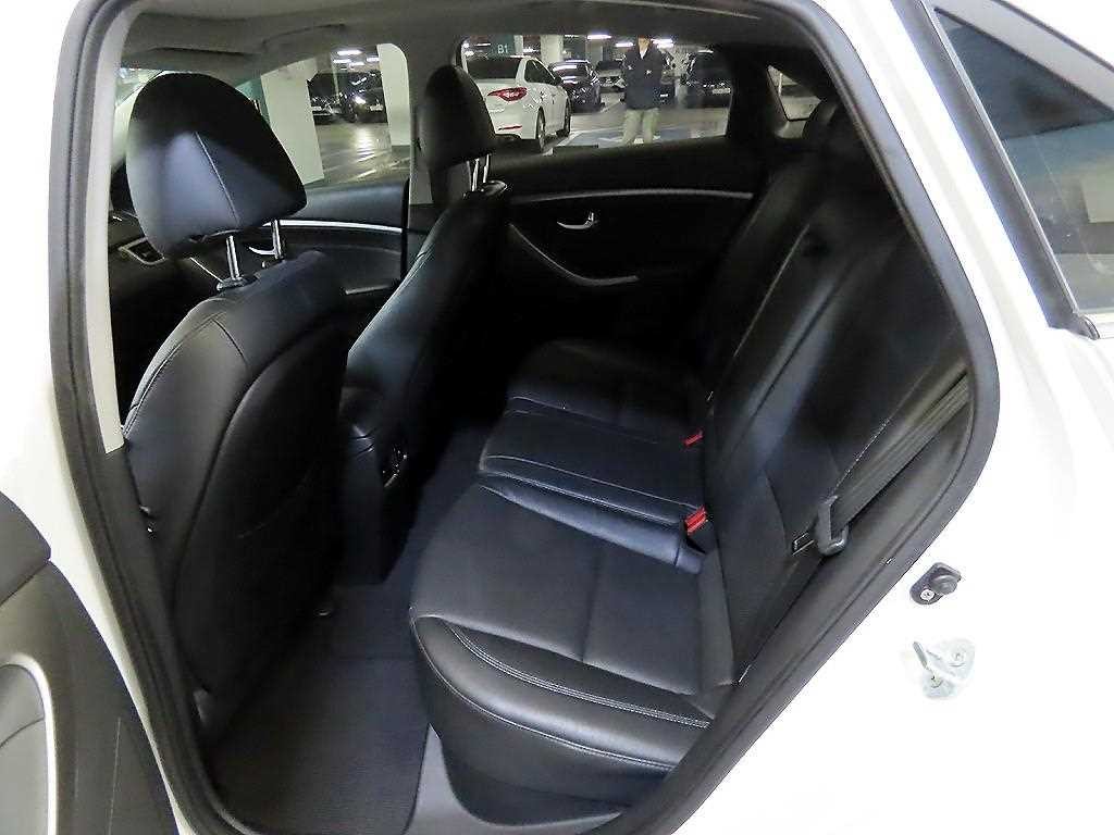 현대 i30 뉴 i30 1.6 GDI 익스트림 이미지 7