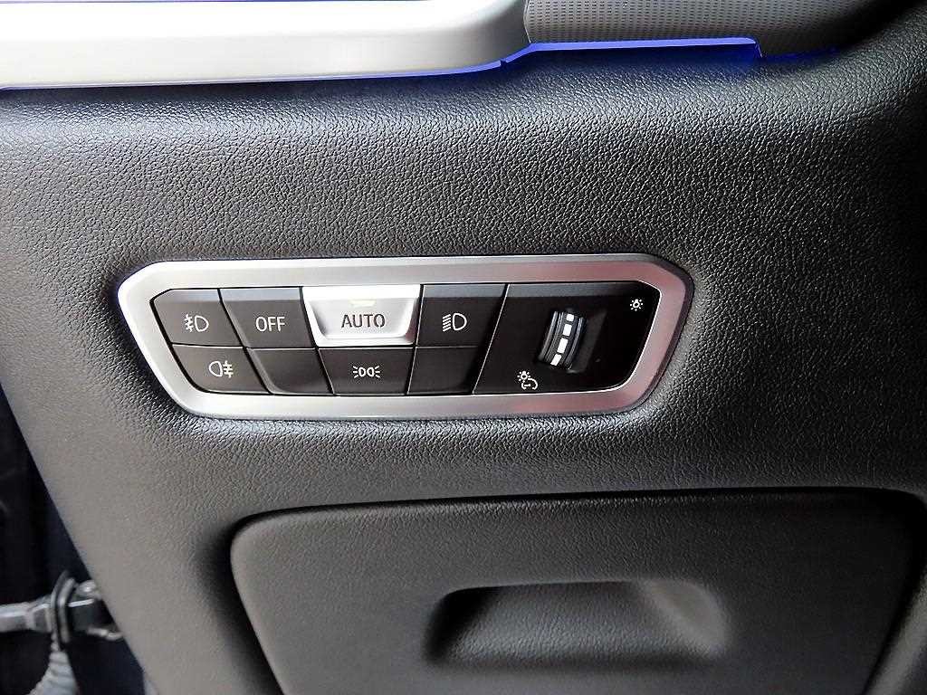 BMW X6 X6 (G06) xDrive 30d M 스포츠 이미지 13