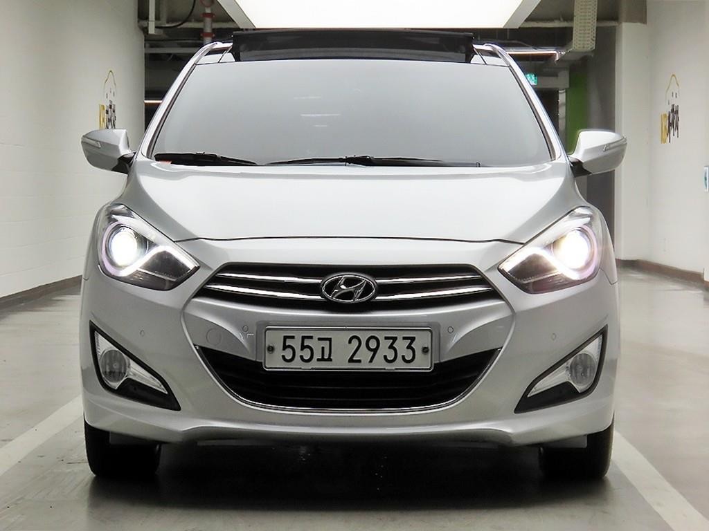 현대 i40 i40Saloon 1.7 VGT D 스펙 이미지 1