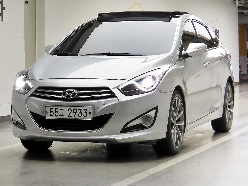 현대 i40 i40Saloon 1.7 VGT D 스펙 이미지 2