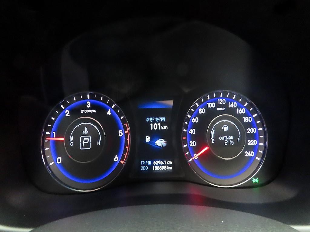 현대 i40 i40Saloon 1.7 VGT D 스펙 이미지 6