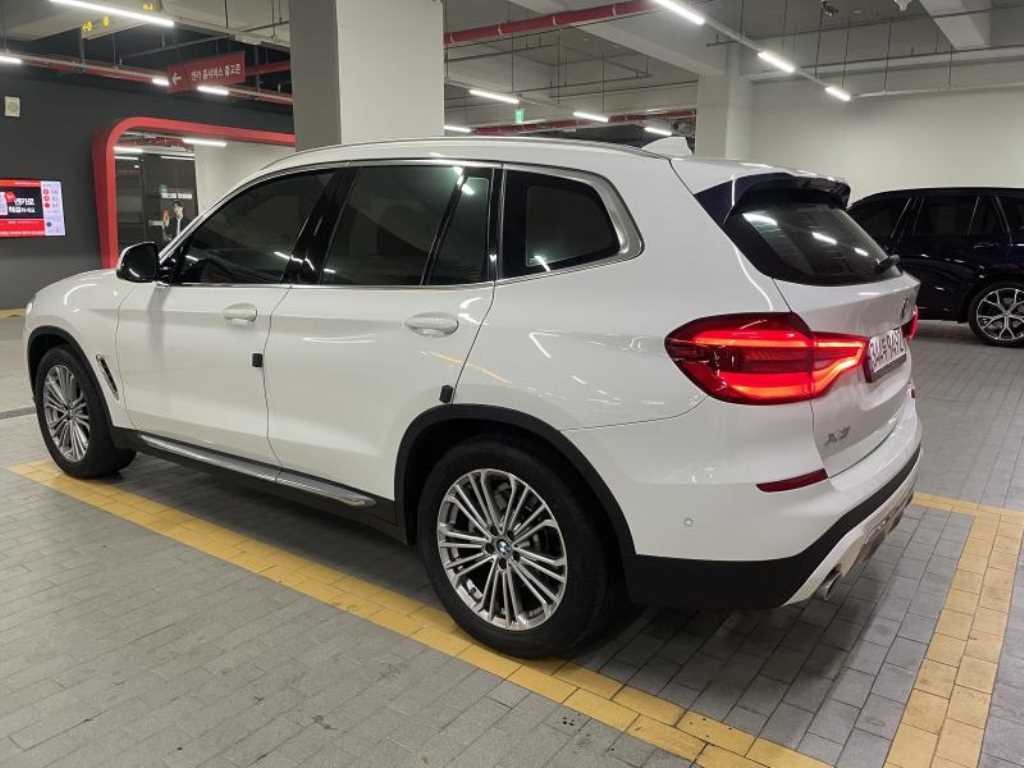 BMW X3 X3 (G01) xDrive 20i 럭셔리 이미지 4