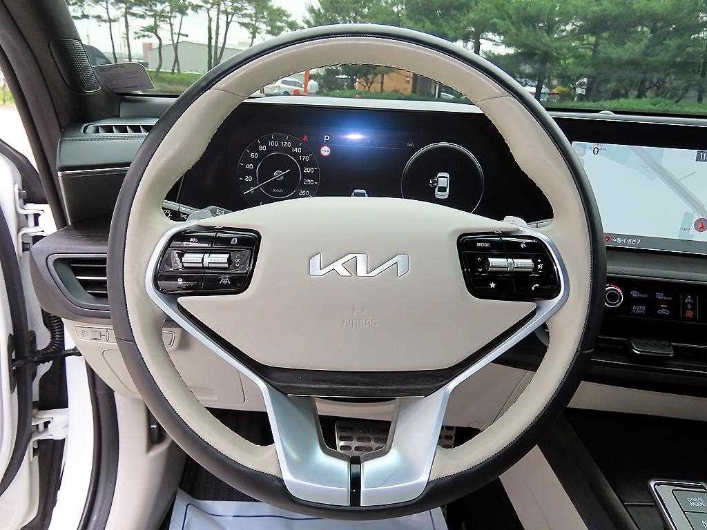 기아 K8 2.5 2WD 시그니처 이미지 8