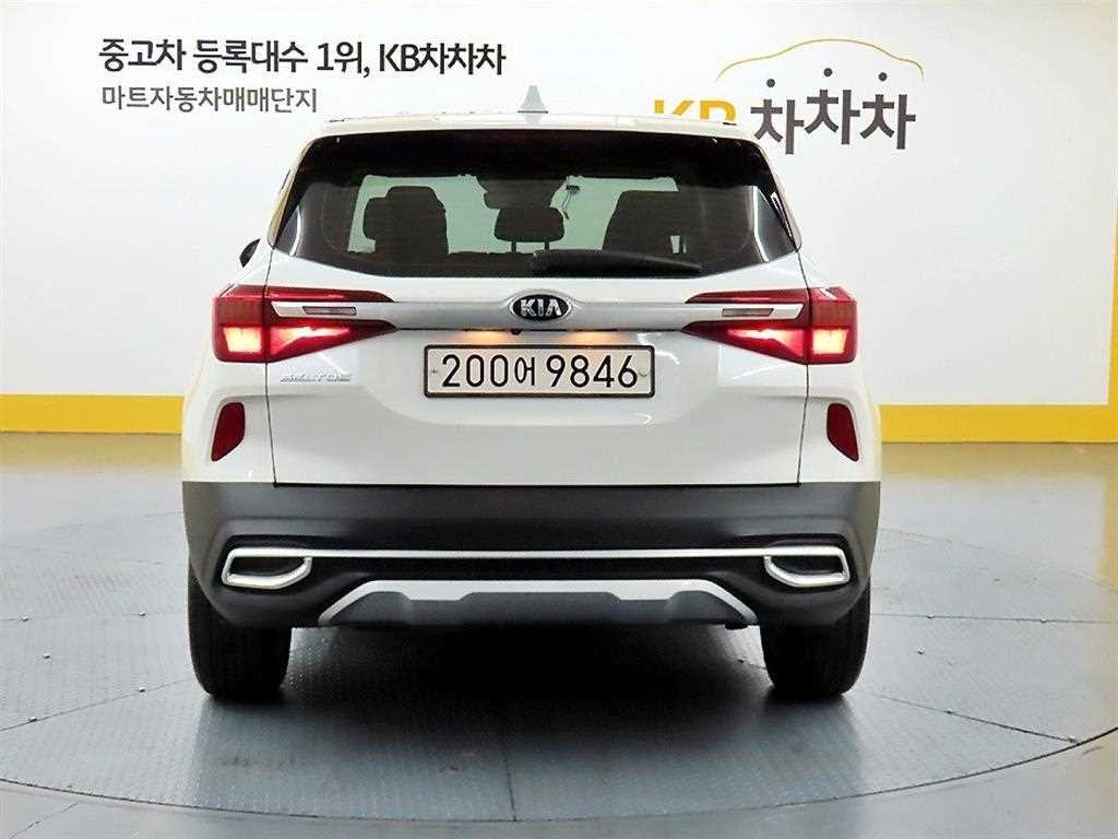 기아 셀토스 디젤 1.6 2WD 프레스티지 이미지 3