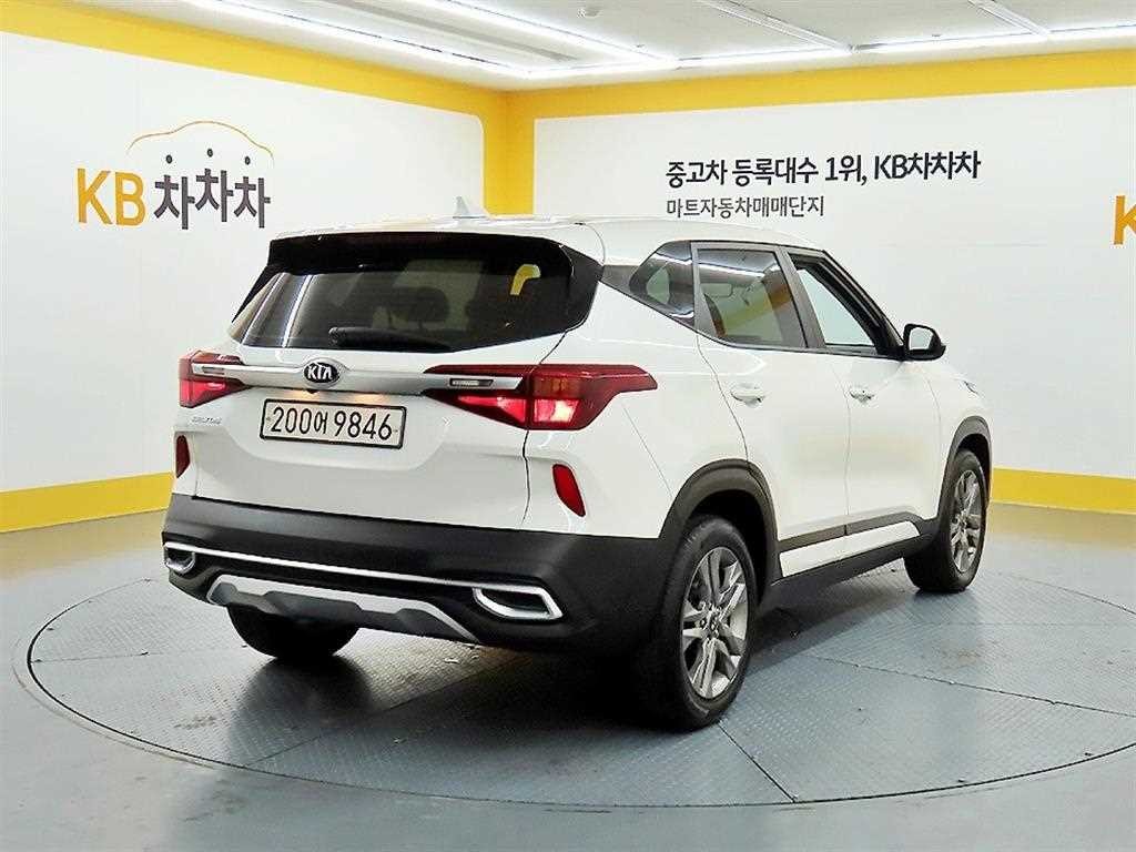 기아 셀토스 디젤 1.6 2WD 프레스티지 이미지 4