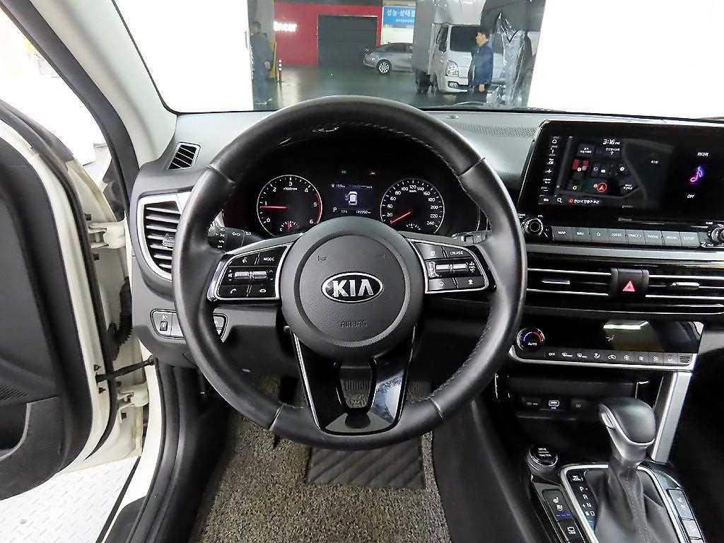 기아 셀토스 디젤 1.6 2WD 프레스티지 이미지 9