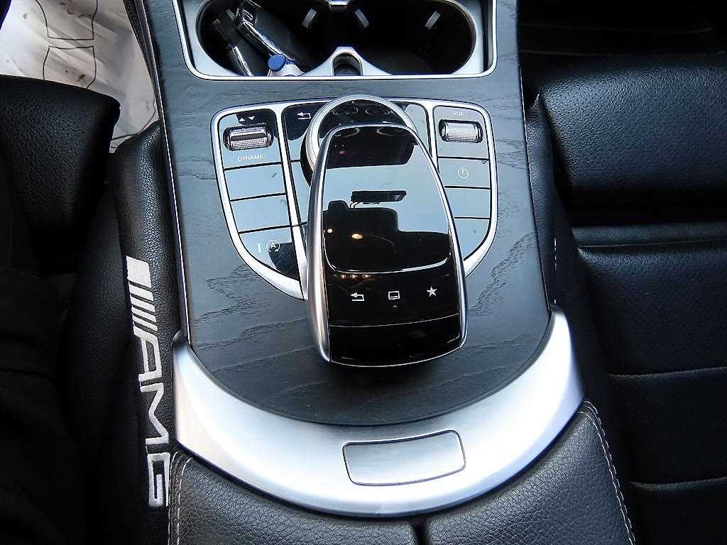 벤츠 C 클래스 C클래스 W205 C250 d 4MATIC 이미지 13
