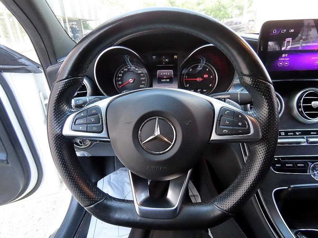 벤츠 C 클래스 C클래스 W205 C250 d 4MATIC 이미지 8