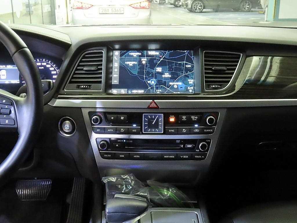 제네시스 G80 3.3 GDI AWD 프리미엄 럭셔리 이미지 11