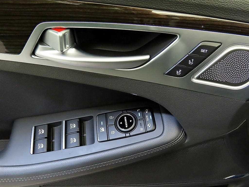 제네시스 G80 3.3 GDI AWD 프리미엄 럭셔리 이미지 14
