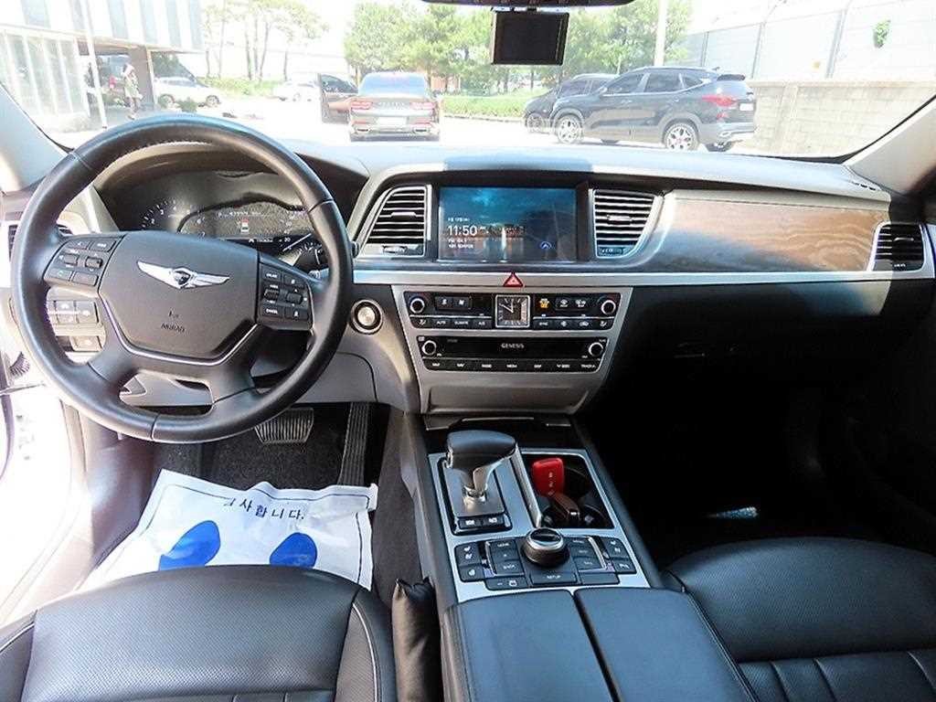 제네시스 G80 3.3 GDI AWD 프리미엄 럭셔리 이미지 7