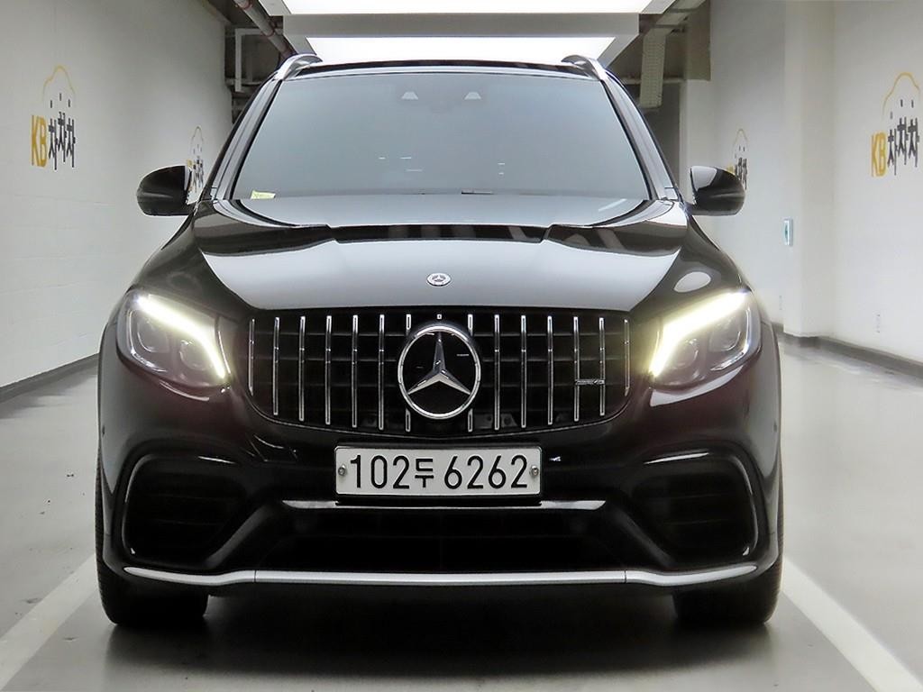 벤츠 GLC 클래스 GLC클래스 X253 AMG GLC 63 4MATIC+ 이미지 1