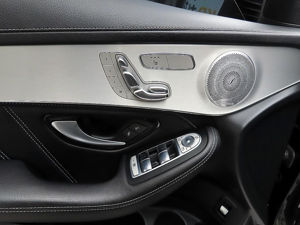 벤츠 GLC 클래스 GLC클래스 X253 AMG GLC 63 4MATIC+ 이미지 11