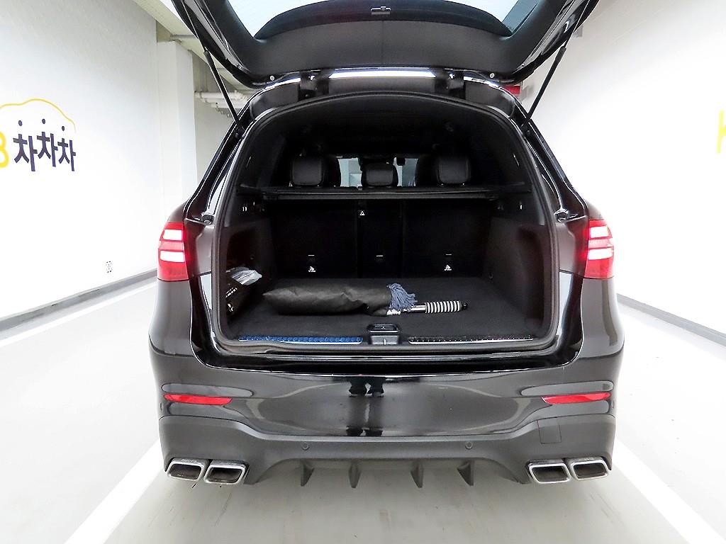 벤츠 GLC 클래스 GLC클래스 X253 AMG GLC 63 4MATIC+ 이미지 5