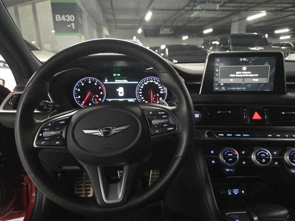 제네시스 G70 2.0T 스포츠 패키지 이미지 8