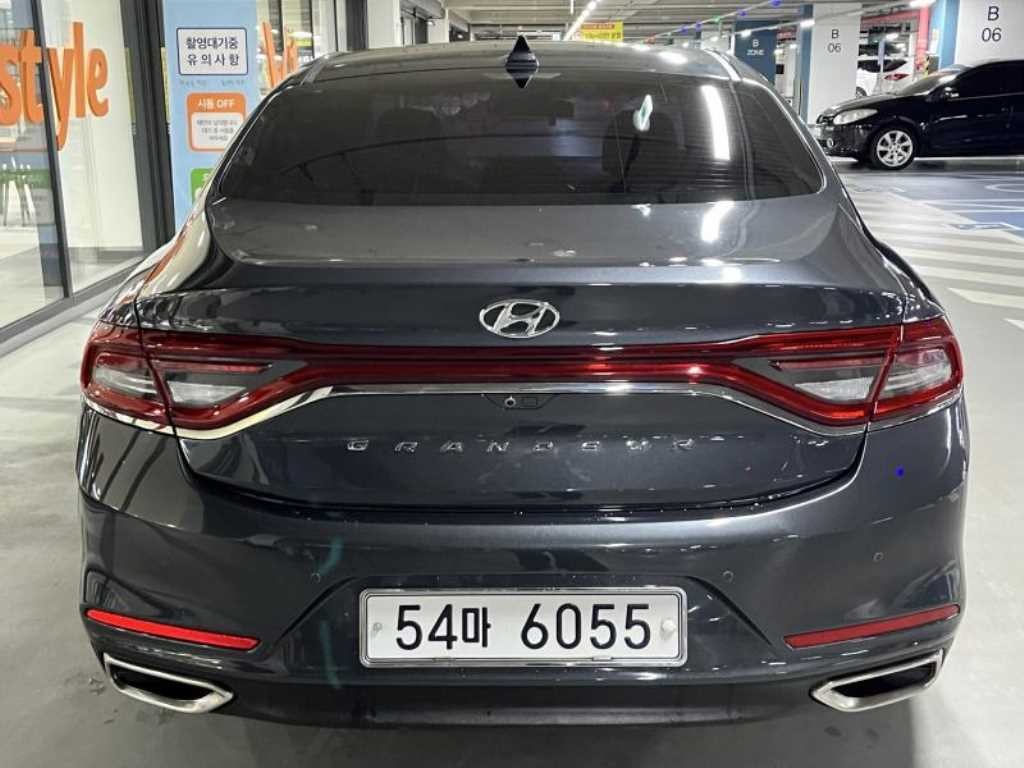 현대 그랜저 그랜저 IG 2.4 GDI 프리미엄 기본형 이미지 5