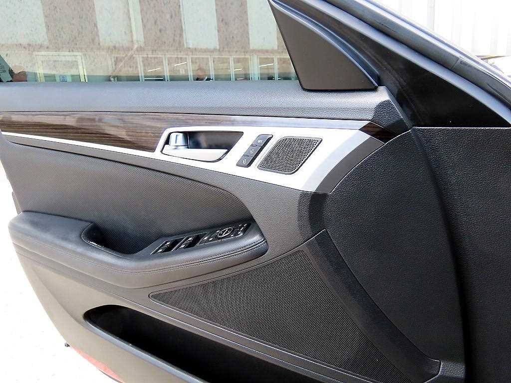 제네시스 G80 3.3 GDI AWD 럭셔리 이미지 12