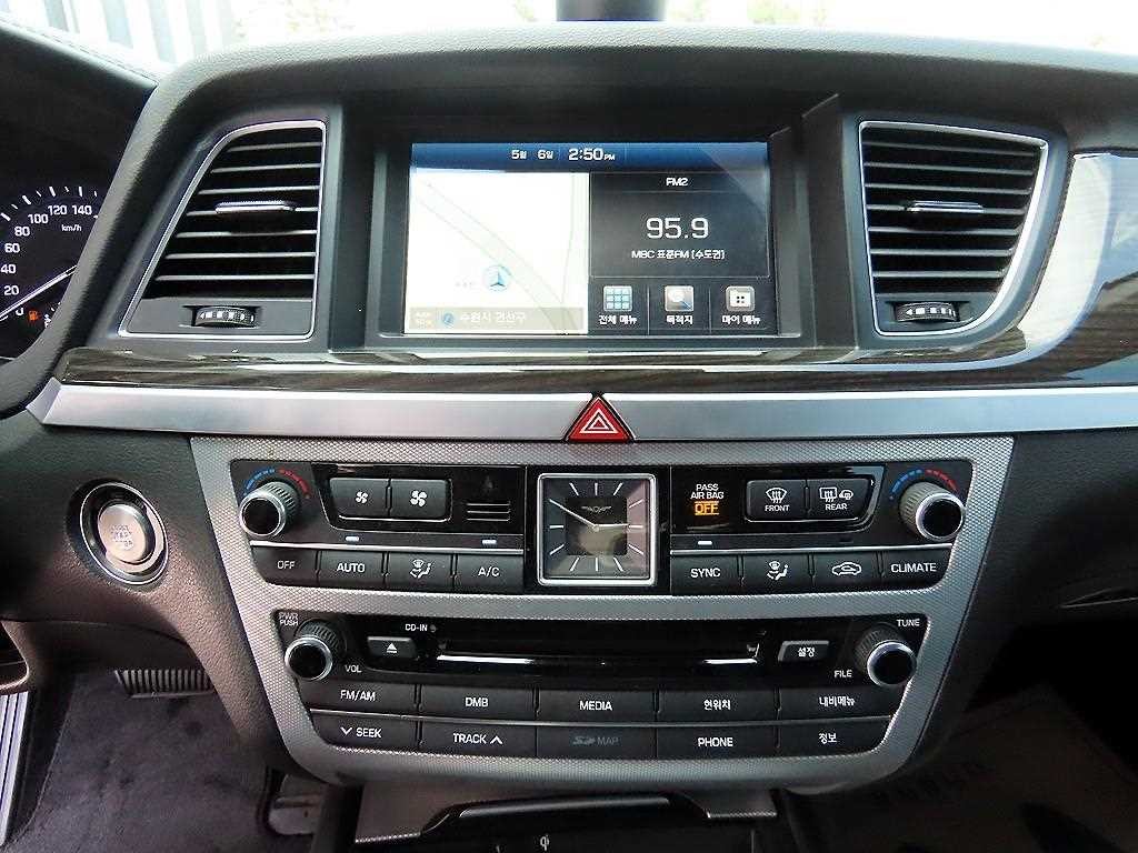 제네시스 G80 3.3 GDI AWD 럭셔리 이미지 14