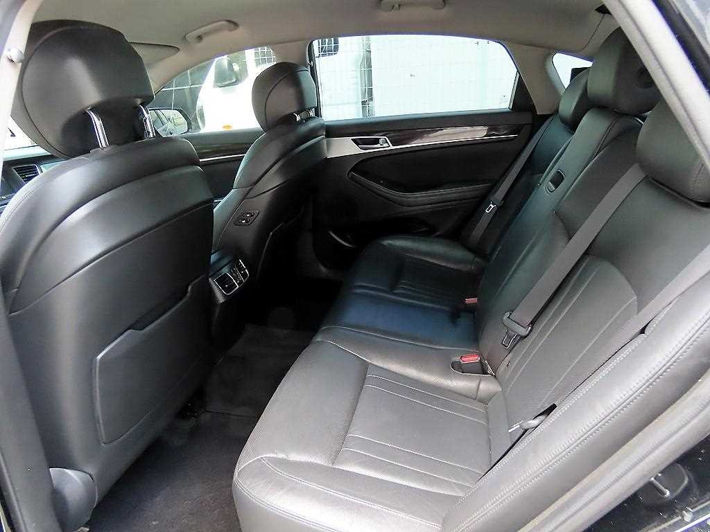 제네시스 G80 3.3 GDI AWD 럭셔리 이미지 6