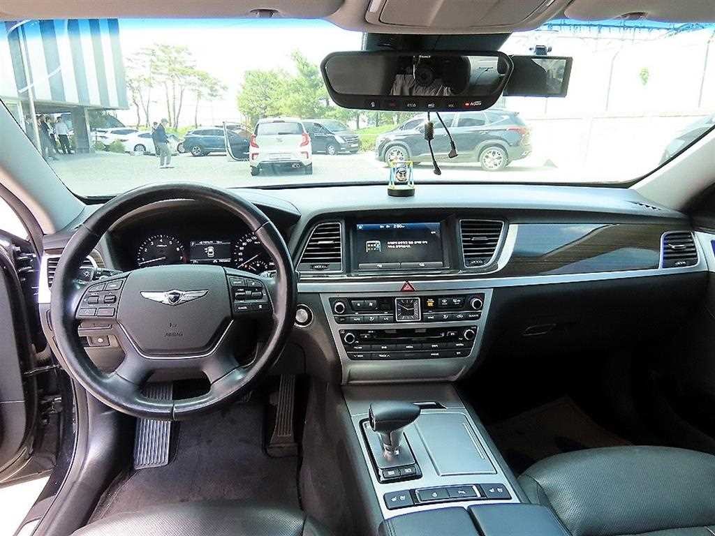 제네시스 G80 3.3 GDI AWD 럭셔리 이미지 7