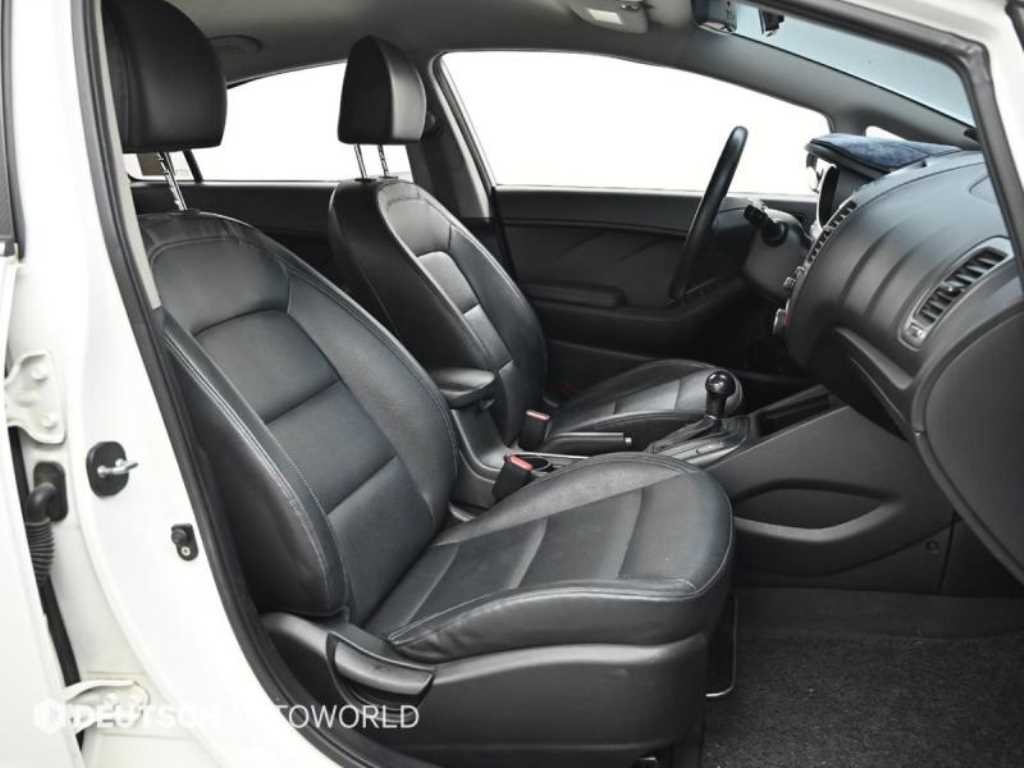 기아 K3 1.6 VGT 프레스티지 이미지 10