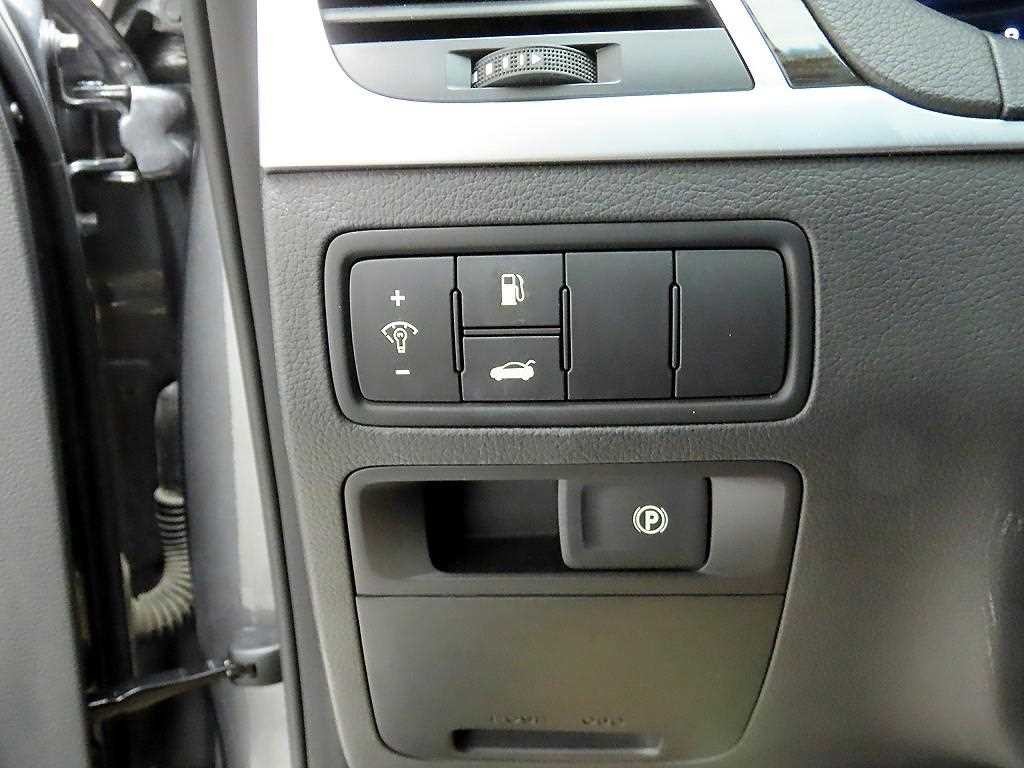 제네시스 G80 3.3 GDI AWD 럭셔리 이미지 12