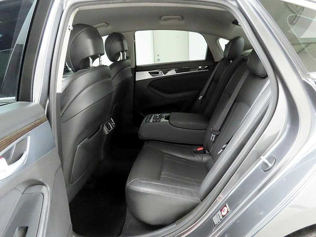 제네시스 G80 3.3 GDI AWD 럭셔리 이미지 14