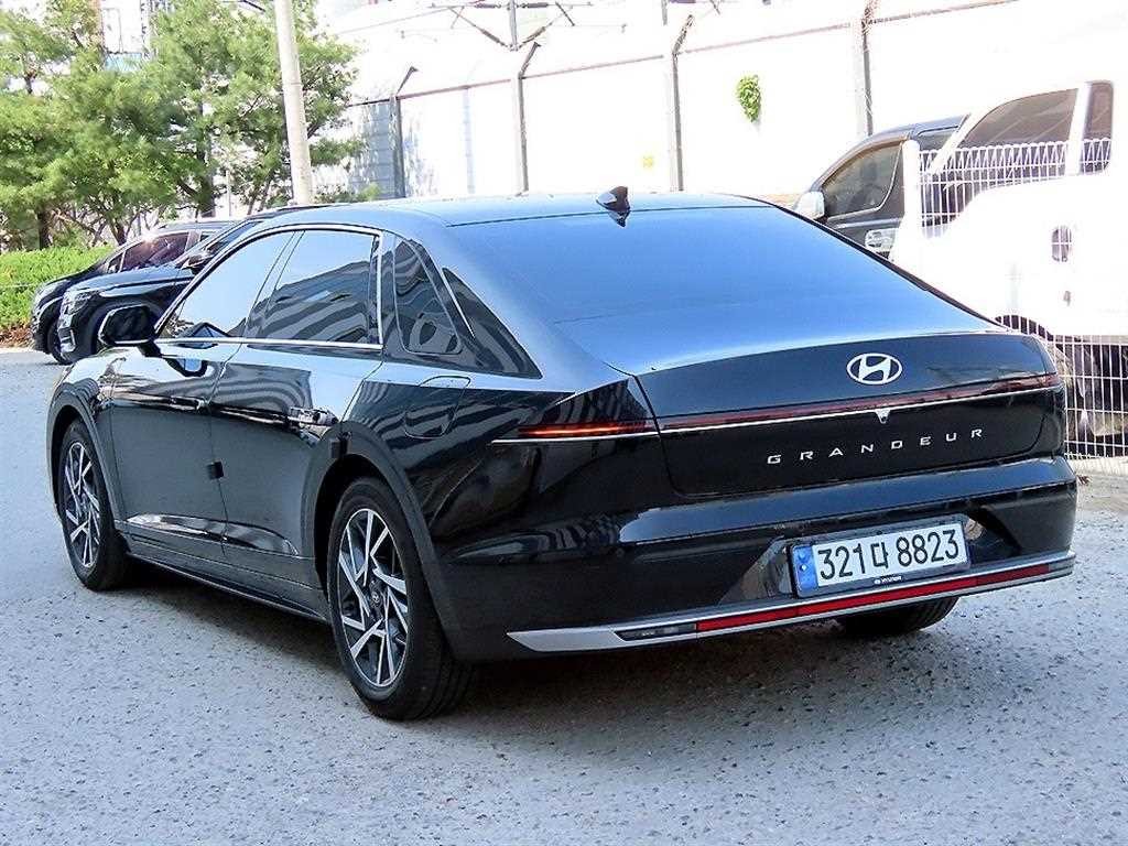 현대 그랜저 그랜저 (GN7) 가솔린 3.5 2WD 익스클루시브 이미지 3