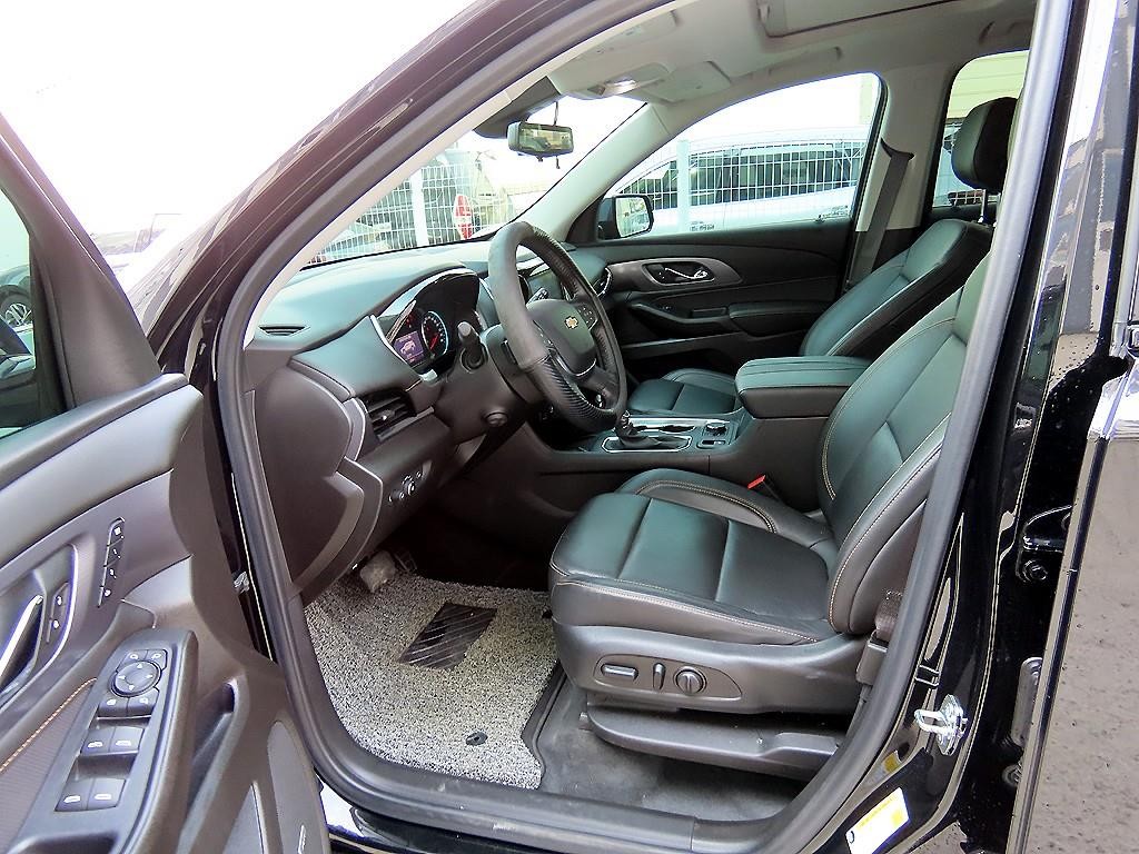쉐보레 트래버스 3.6 AWD 레드라인 이미지 5