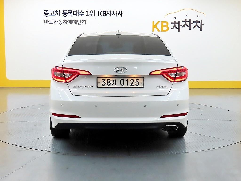 현대 쏘나타 LF 쏘나타 2.0 스마트 기본형 이미지 3