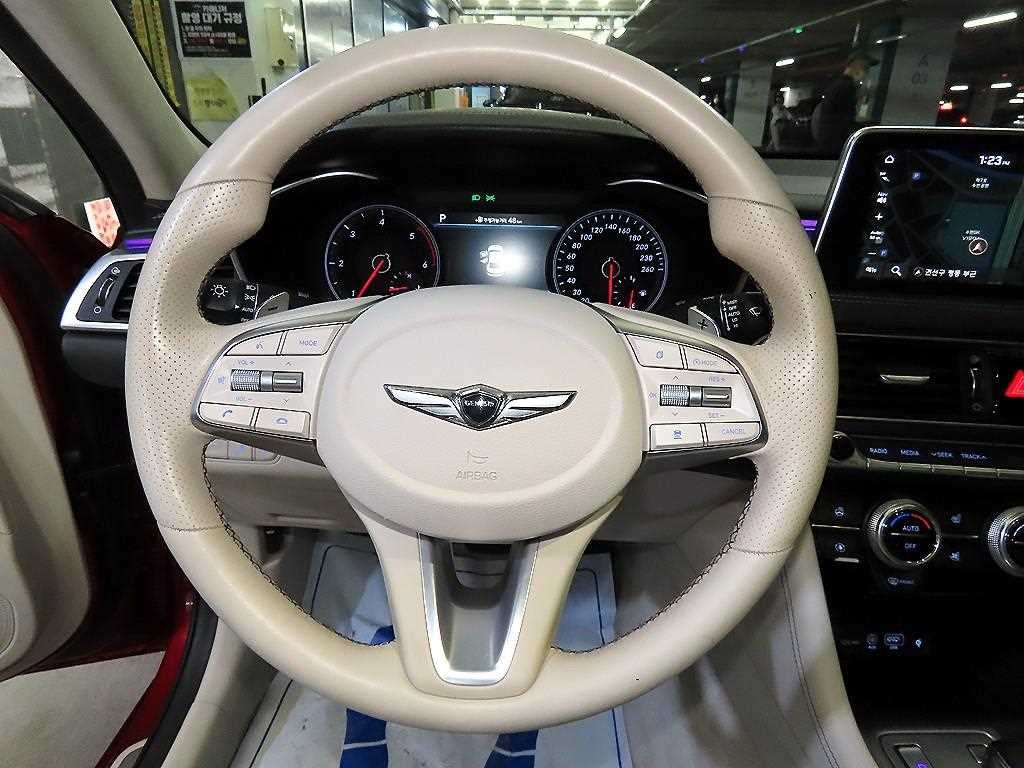 제네시스 G70 2.2D 엘리트 이미지 8