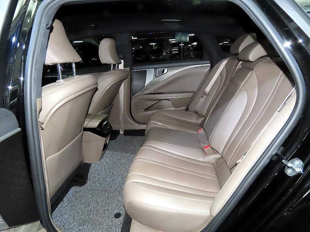 기아 K8 2.5 2WD 노블레스 이미지 7