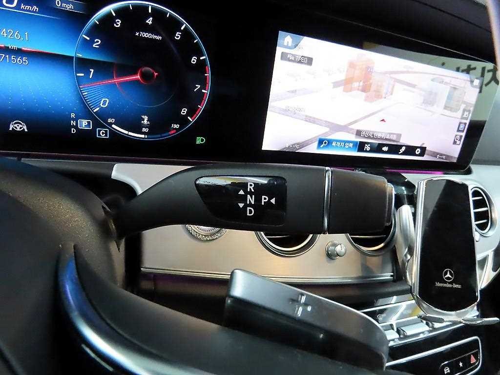 벤츠 E 클래스 E-클래스 W213 E250 아방가르드 이미지 10