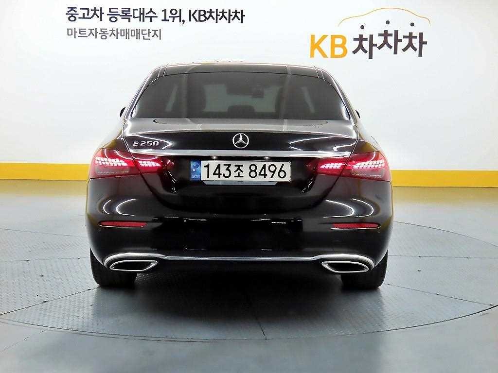 벤츠 E 클래스 E-클래스 W213 E250 아방가르드 이미지 3