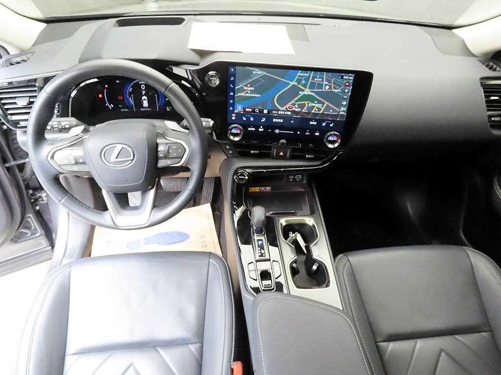 렉서스 NX NX 350h 력셔리 이미지 7