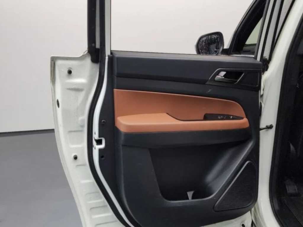 KG모빌리티(쌍용) 렉스턴 렉스턴 스포츠 칸 디젤 2.2 4WD 5링크 다이나믹 에디션 이미지 14