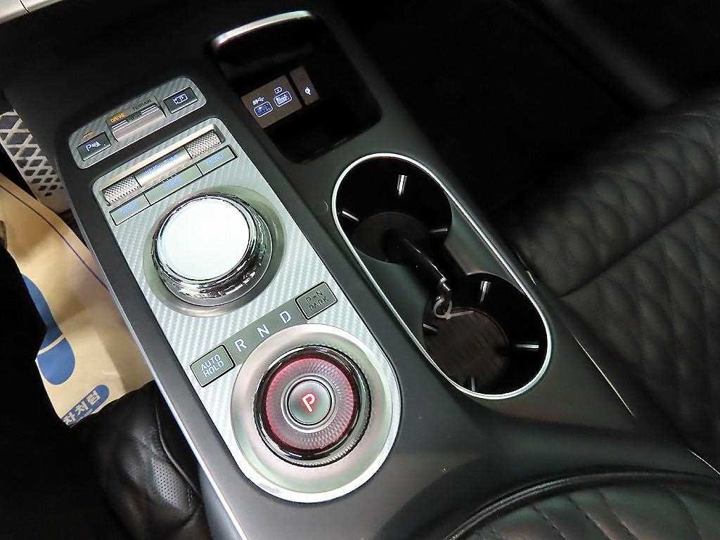 제네시스 GV70 2.5T 가솔린 AWD 이미지 10