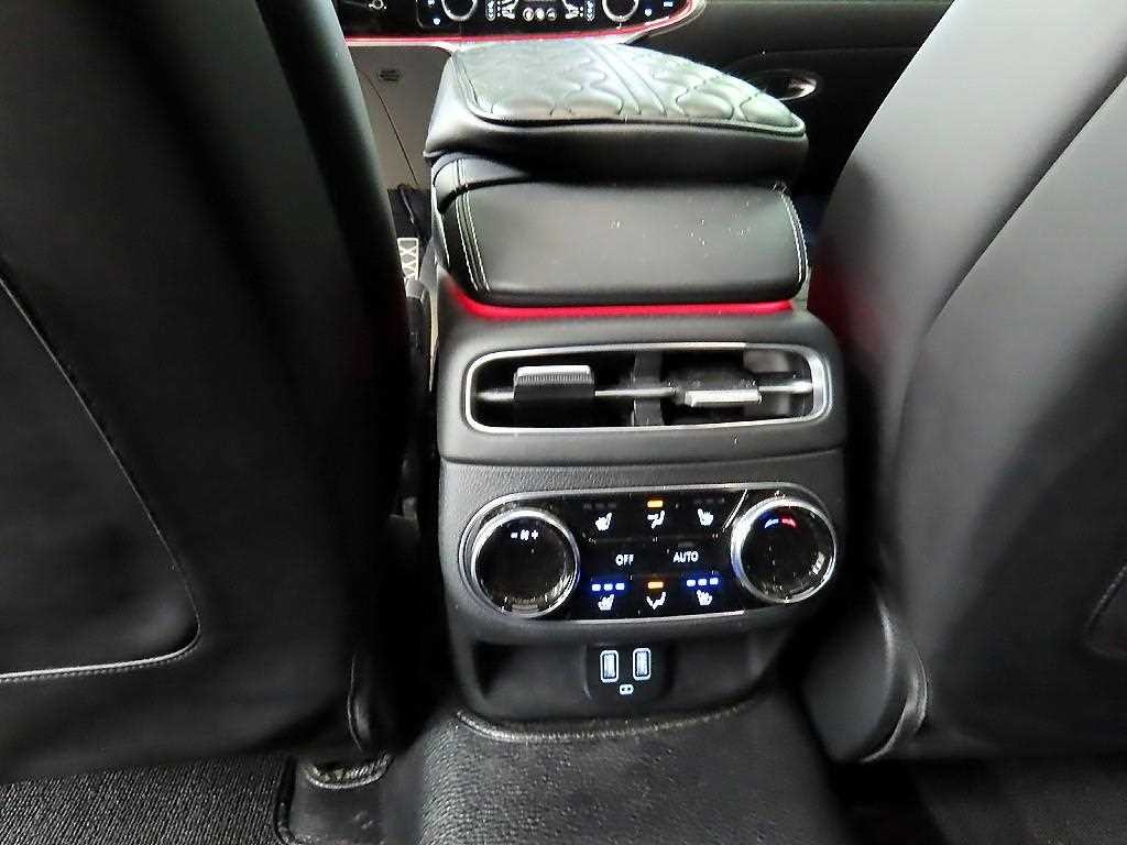 제네시스 GV70 2.5T 가솔린 AWD 이미지 12