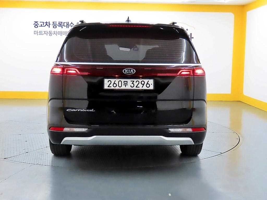 기아 카니발 카니발 4세대 디젤 9인승 프레스티지 이미지 3