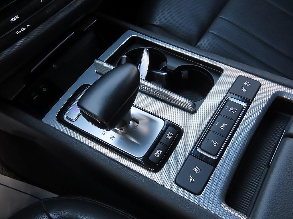 제네시스 G80 2.2D AWD 프리미엄 럭셔리 이미지 11
