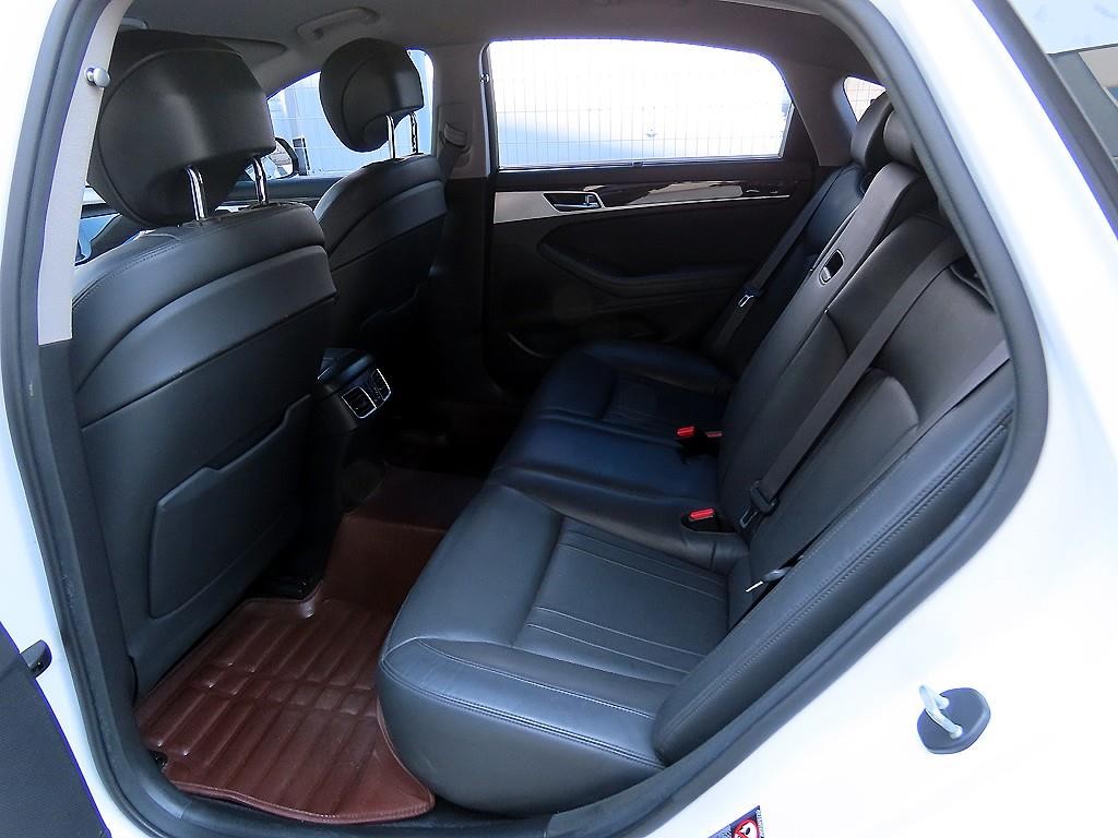 제네시스 G80 2.2D AWD 프리미엄 럭셔리 이미지 6