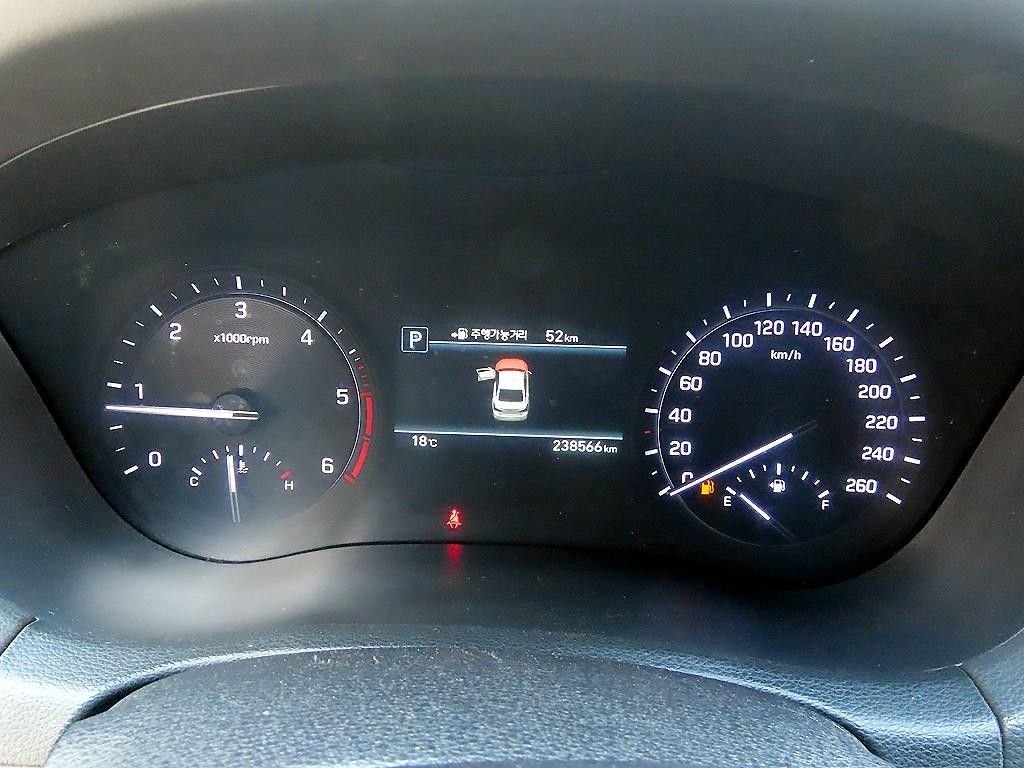 제네시스 G80 2.2D AWD 프리미엄 럭셔리 이미지 9