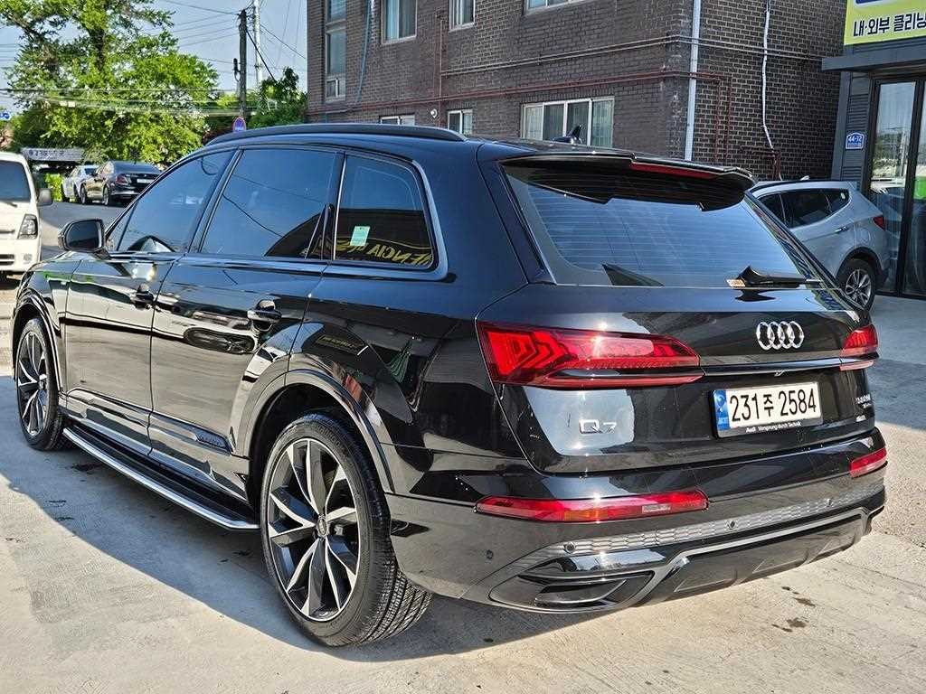 아우디 Q7 Q7 (4M) 50 TDI 콰트로 프리미엄 이미지 3